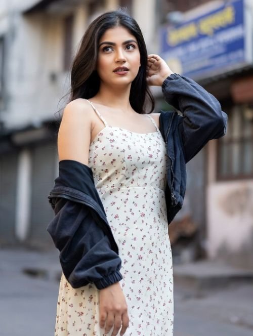 Aleena Khan Golflinks Call Girl