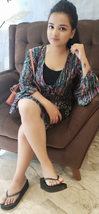Call Girls service in Golf Links